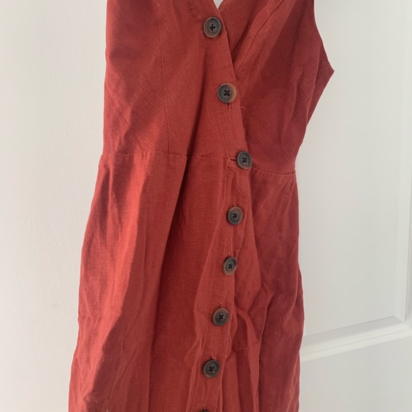 Dress - Picture 3 of 4